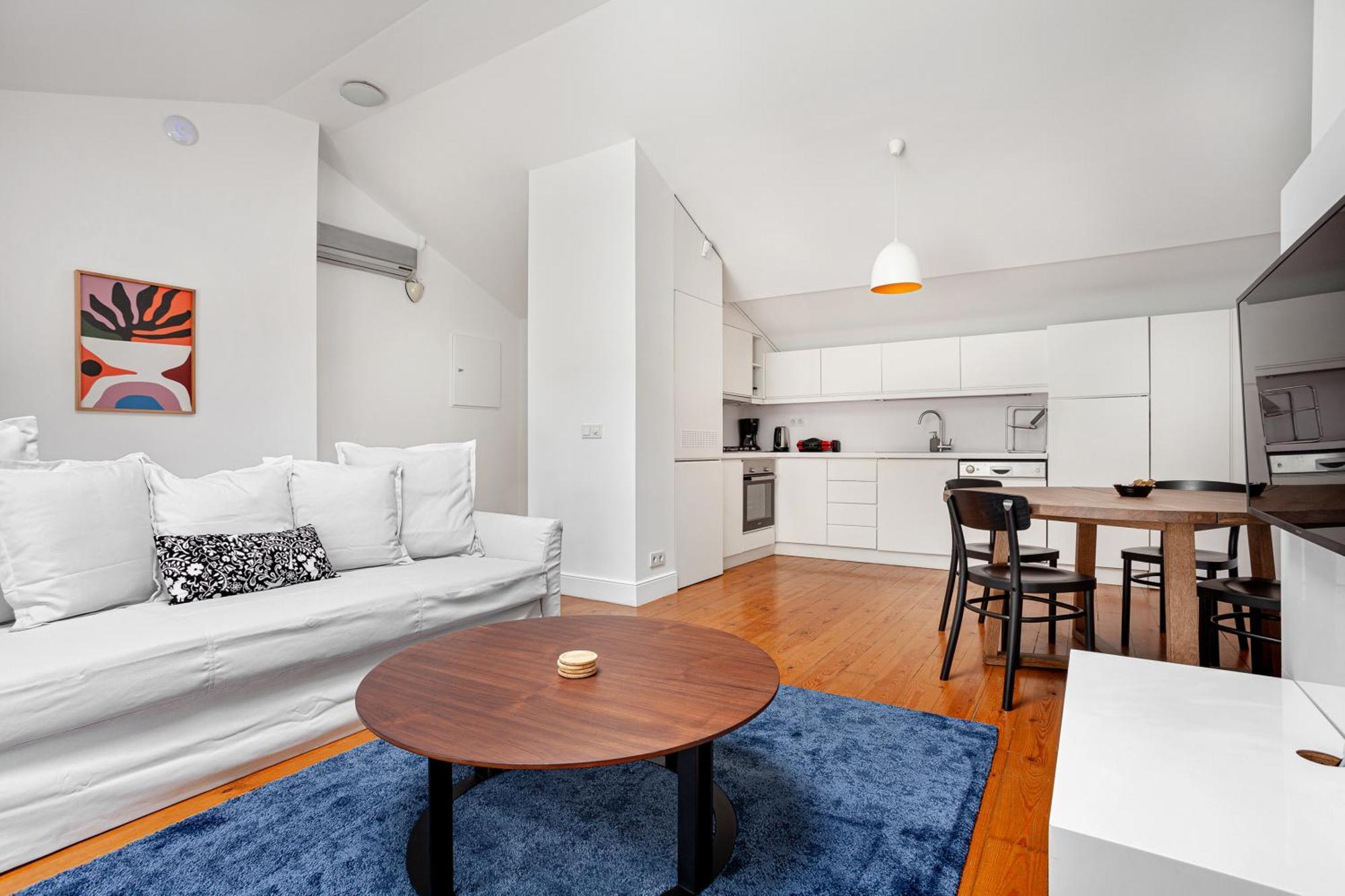 Noa - Serdar-i Ekrem 31 * Istanbul